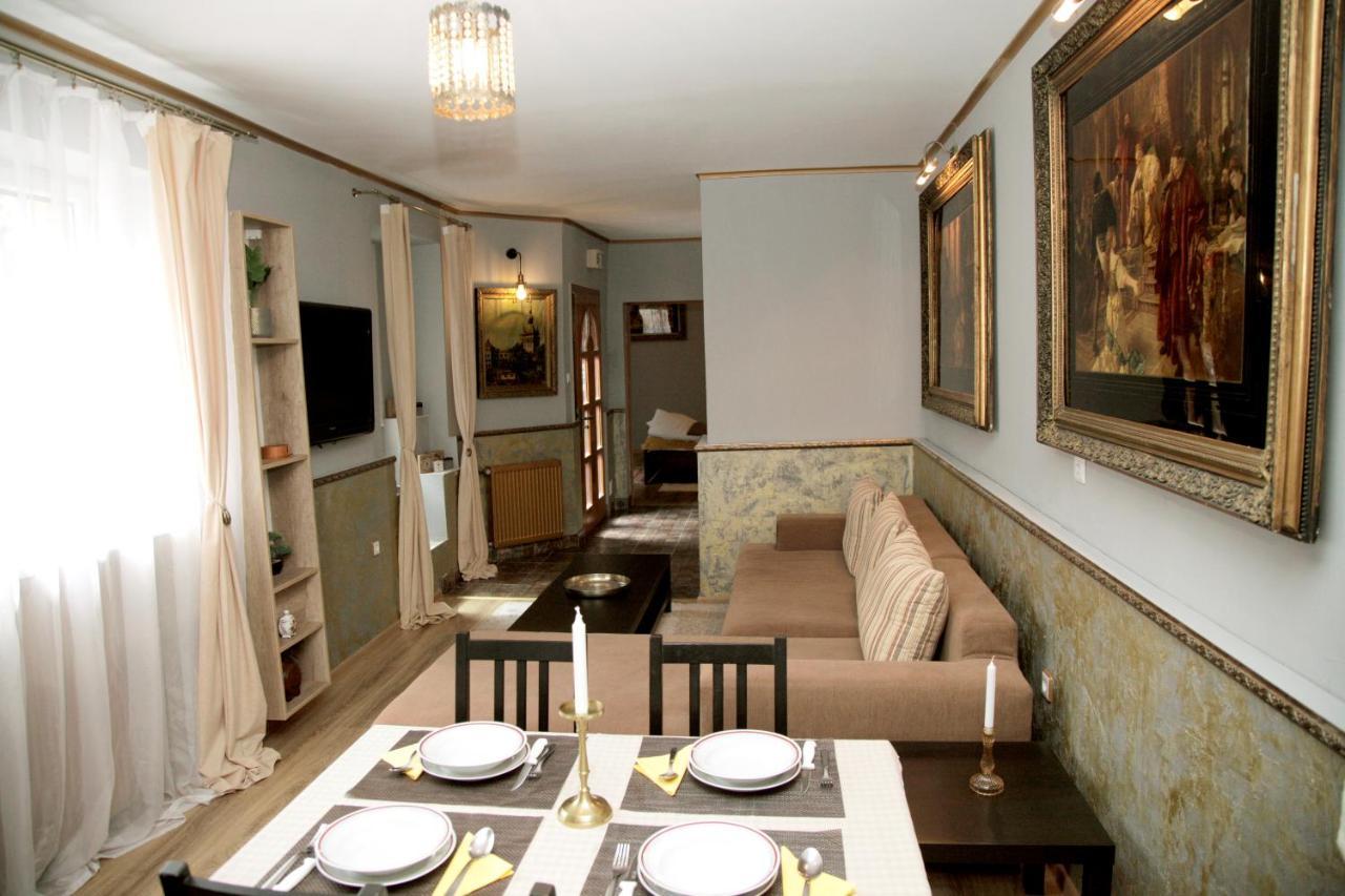 Vintage Apartment - Ultracentral, 2 Dormitoare Sighisoara Bagian luar foto